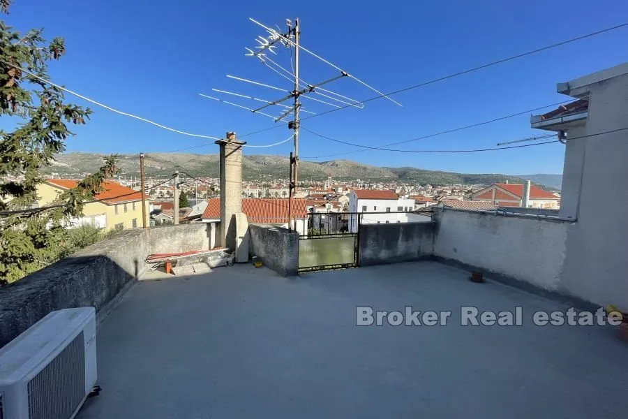 dvojna kuća u blizini centra - slika 5