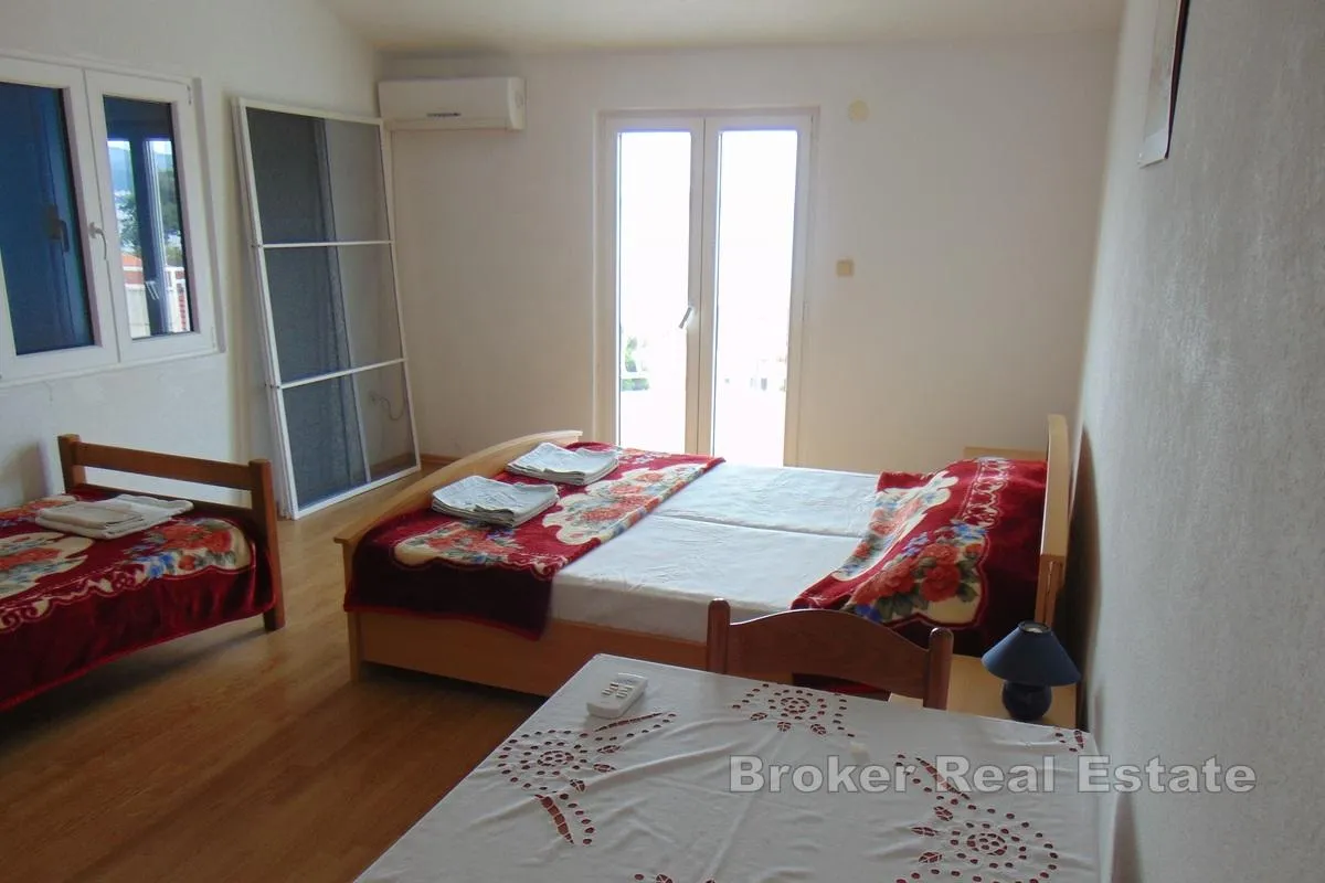 apartmanska kuća s pogledom na more - slika 7