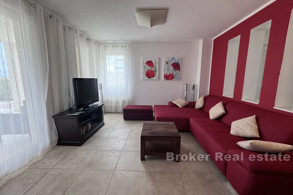 apartman s pogledom na more - slika 3