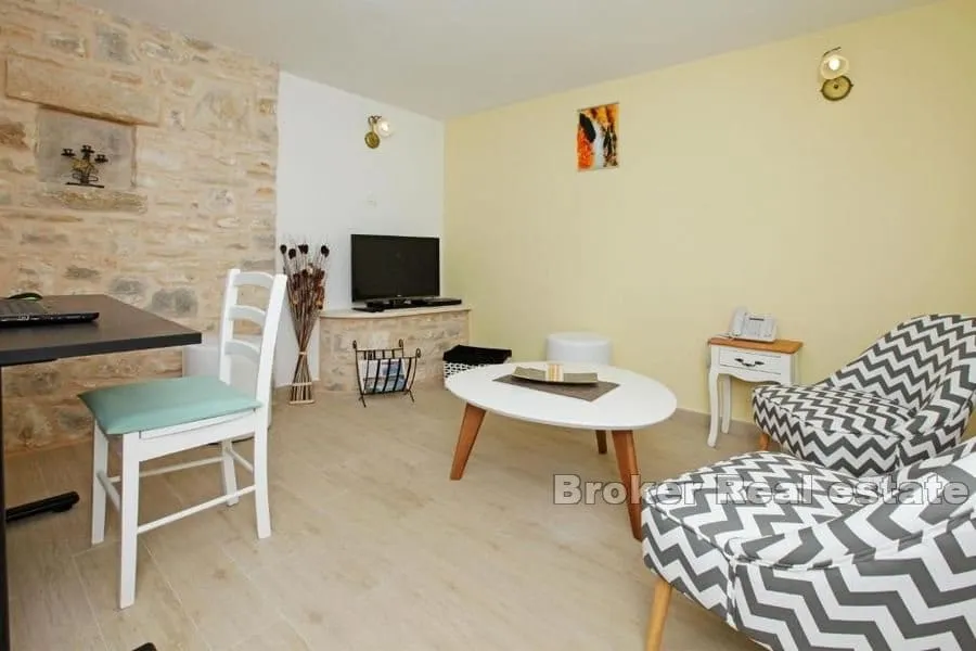 vila - hotel u prvom redu do mora - slika 12