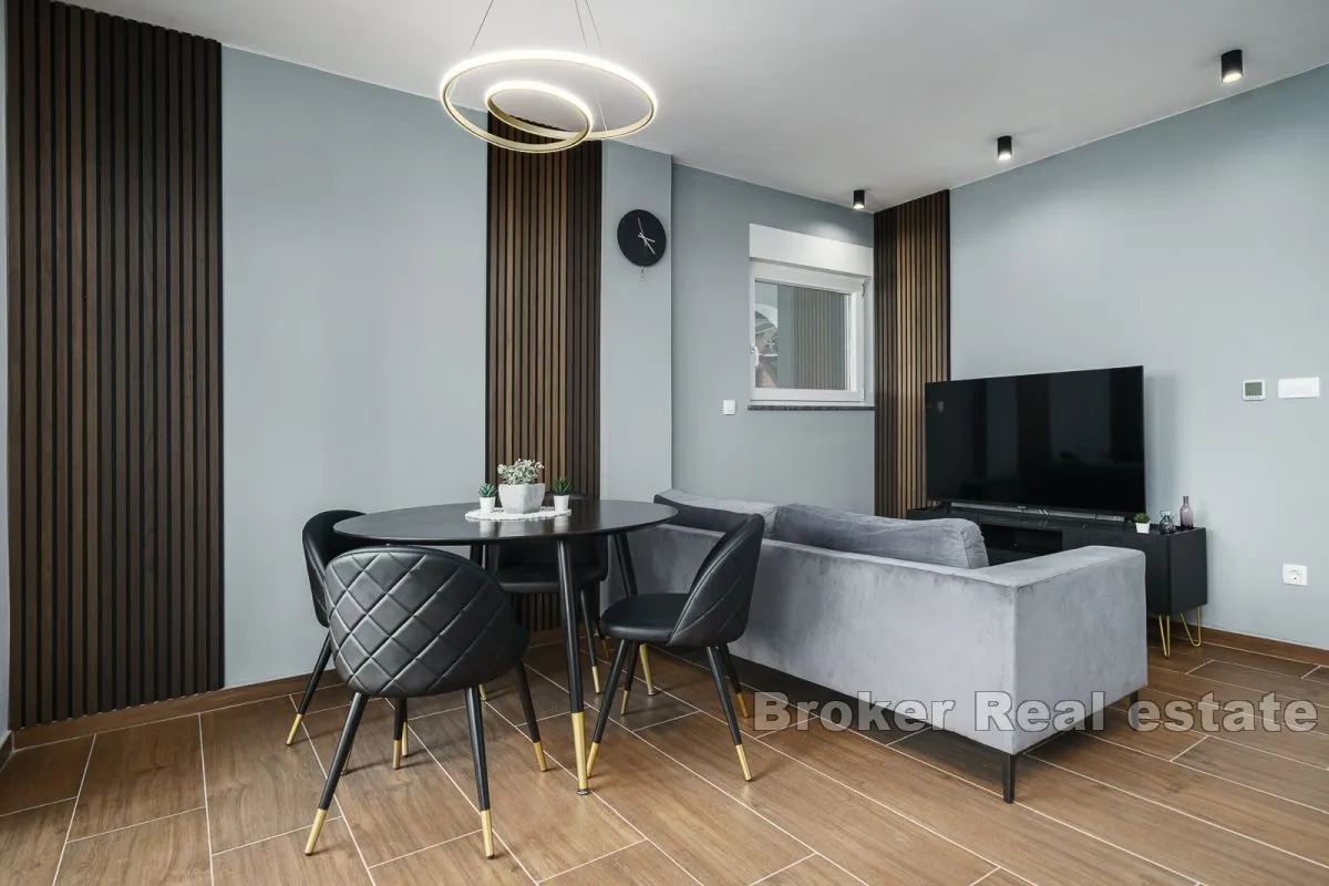 moderna vila sa šest apartmanskih jedinica - slika 7