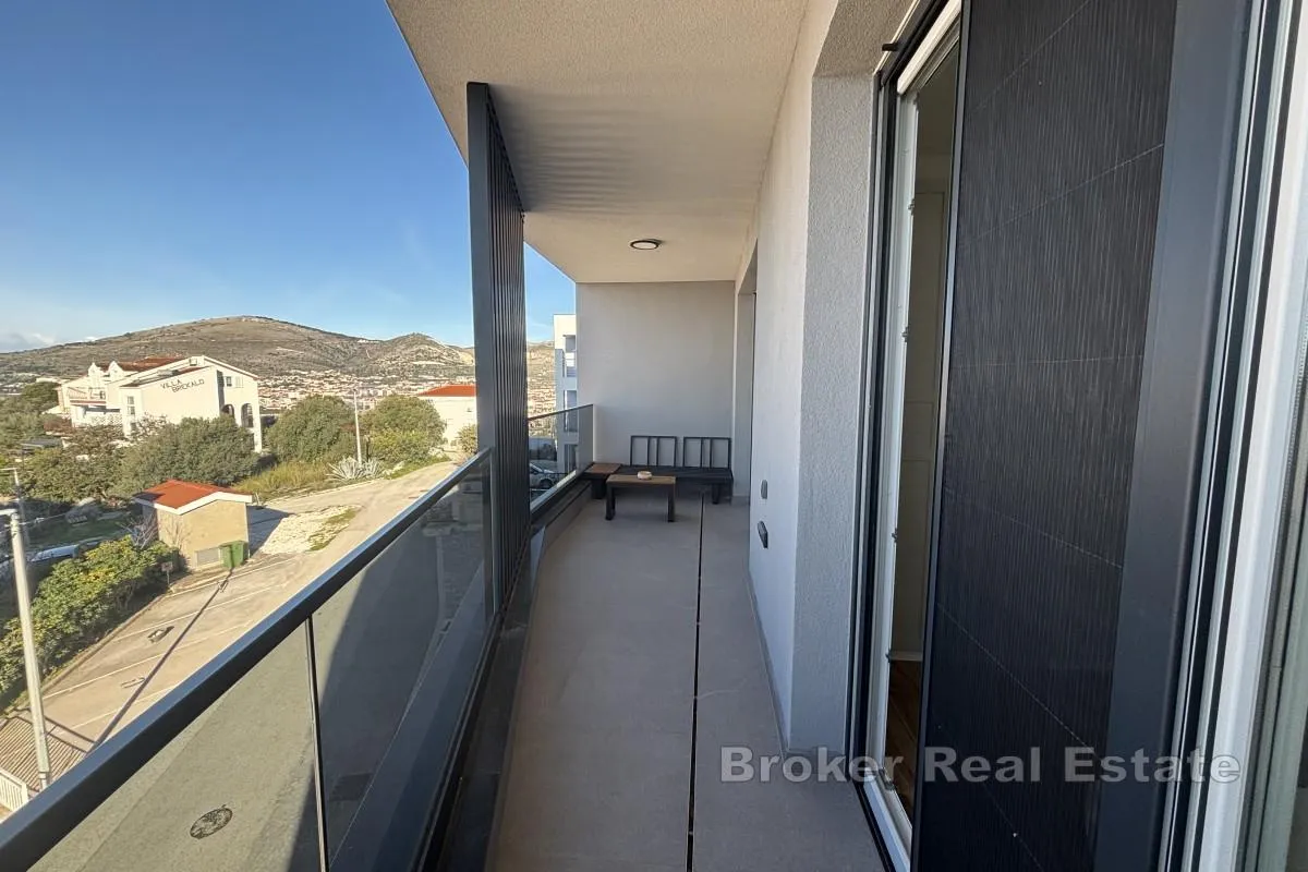 moderan penthouse s krovnom terasom i panoramskim pogledom na more - slika 10