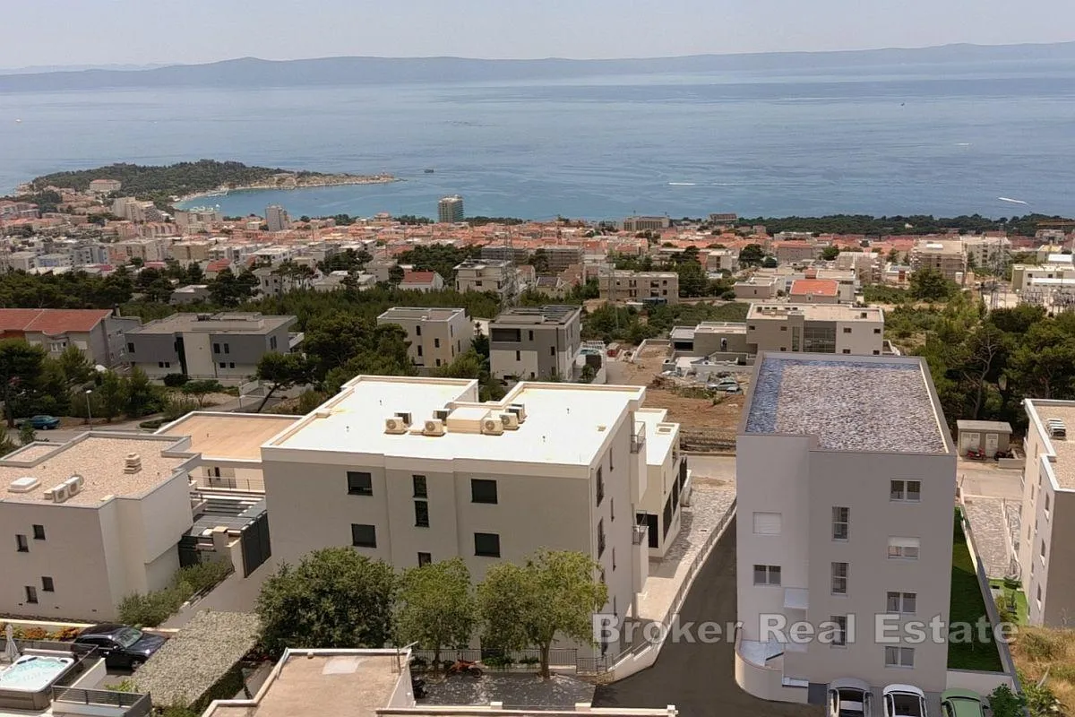 Apartmani u novogradnji s prekrasnim pogledom i blizinom mora - Makarska