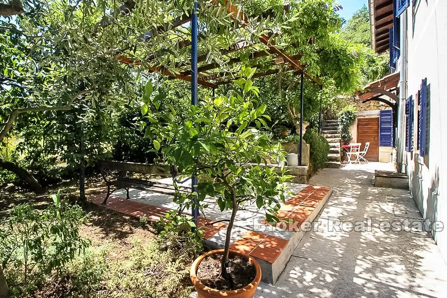 samostojeća kuća sa zemljištem, na prodaju - slika 8