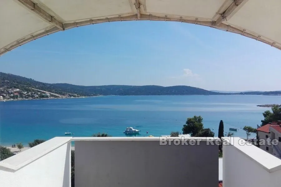 apartmanska kuća s pogledom na more, na prodaju - slika 12