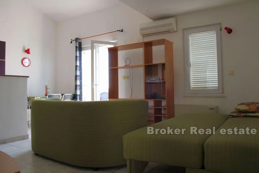 apartmanska kuća sa pogledom na more - slika 4