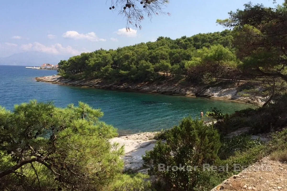 kamena kuća s bazenom i pogledom na more - slika 10