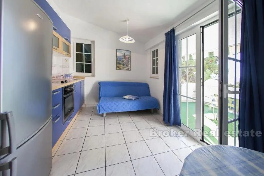 apartmanska kuća, na prodaju - slika 14