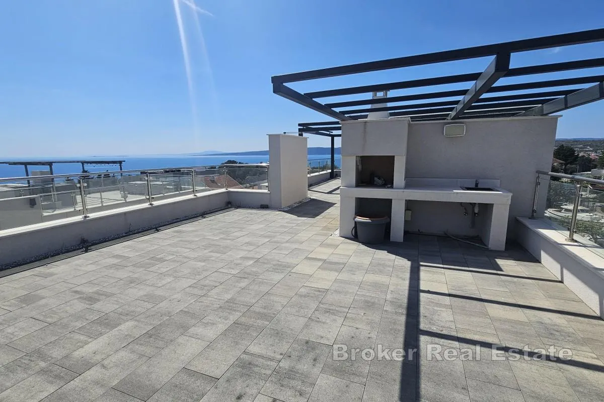 luksuzni penthouse s panoramskim pogledom na more - slika 2