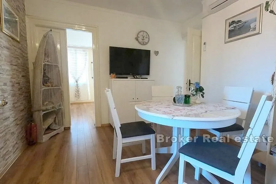 apartman u dioklecijanovoj palači - slika 5