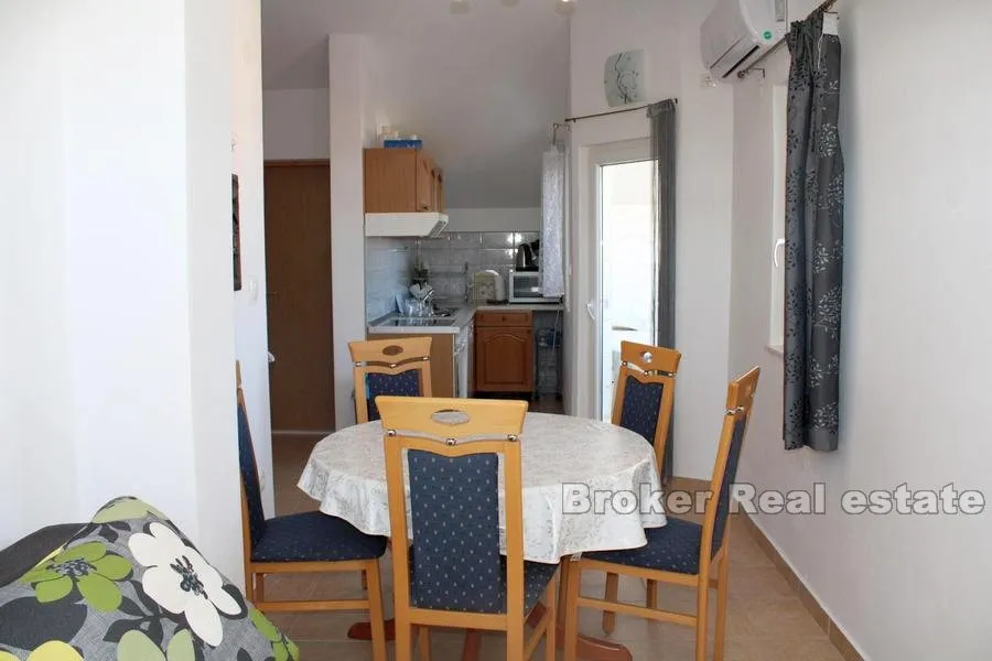 apartmanska kuća s pogledom na more - slika 9