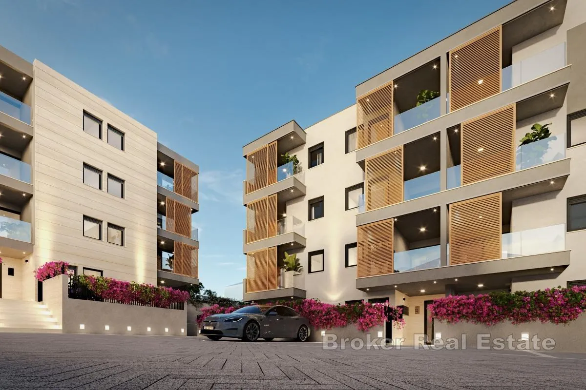 apartman unutar novogradnje s vrtom - slika 2