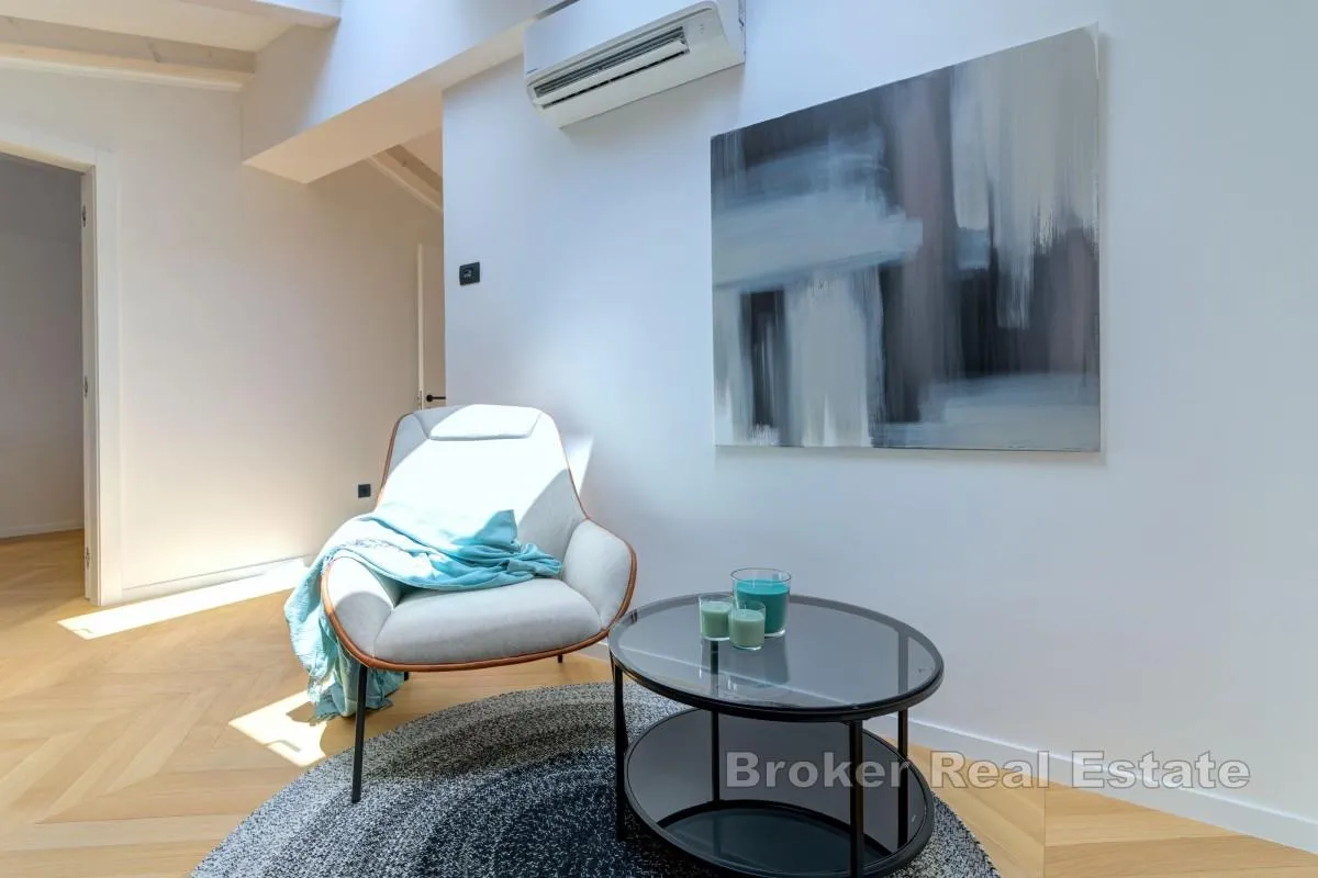 luksuzni apartman s panoramskim pogledom - slika 11