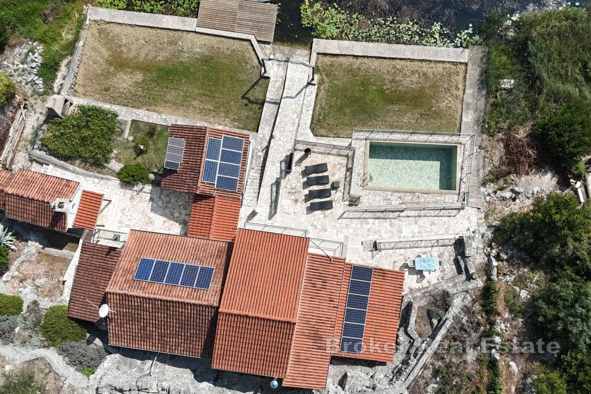 autentična kuća u dolini rijeke neretve - slika 20