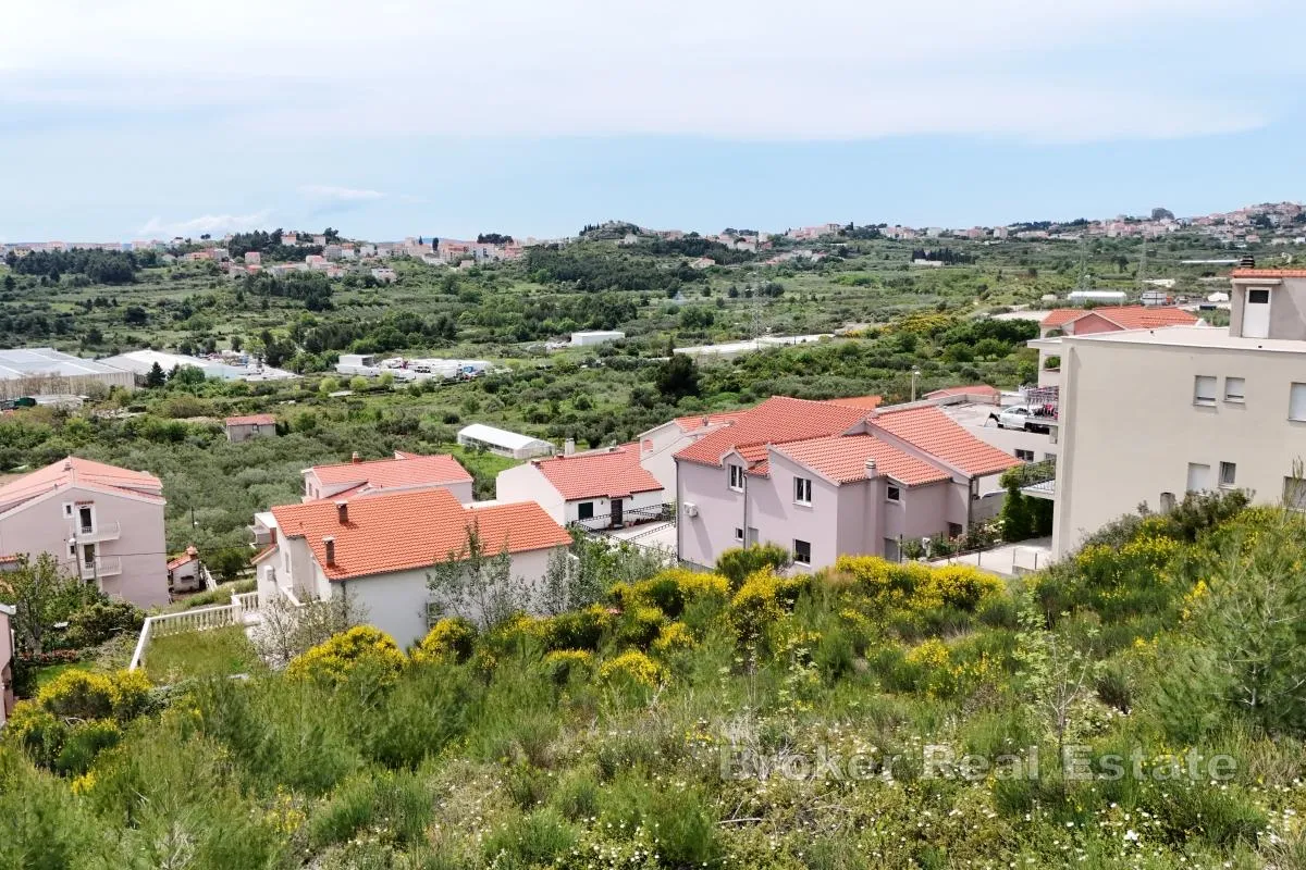 građevinsko zemljište za izgradnju obiteljske kuće u mirnoj okolici splita - slika 3