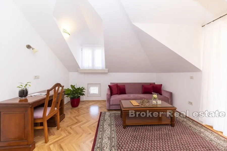 hotel u prvom redu do mora - slika 5