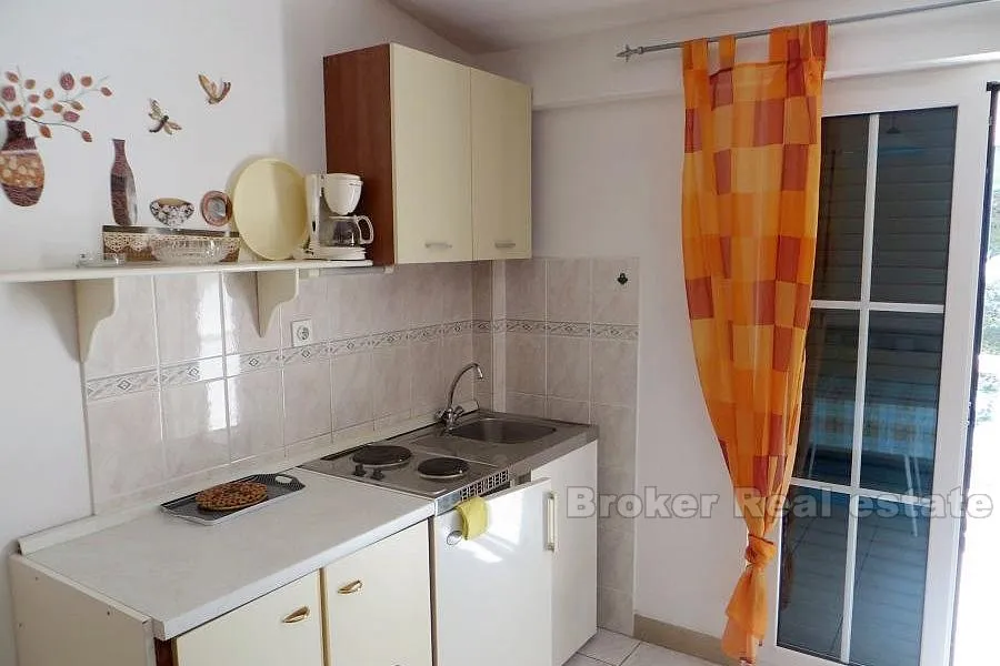 apartmanska kuća, na prodaju - slika 19