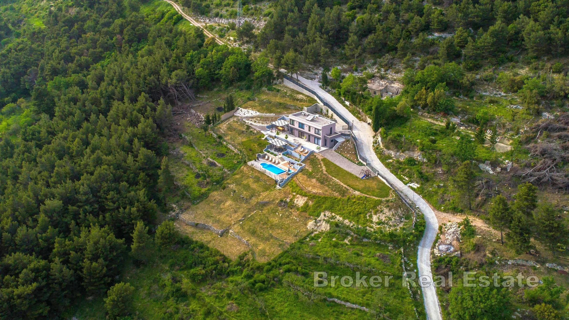 luksuzna vila s panoramskom pogledom na more - slika 20