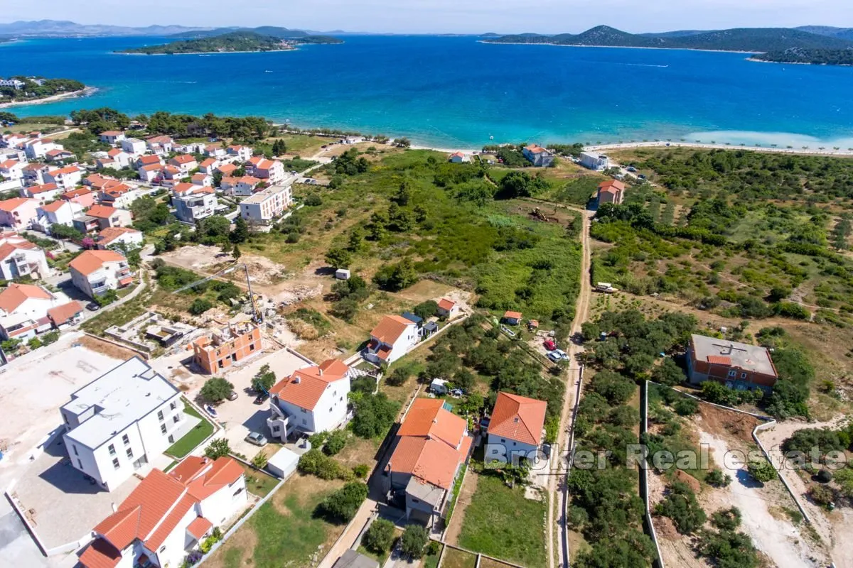 građevinsko zemljište s pogledom na more - slika 2