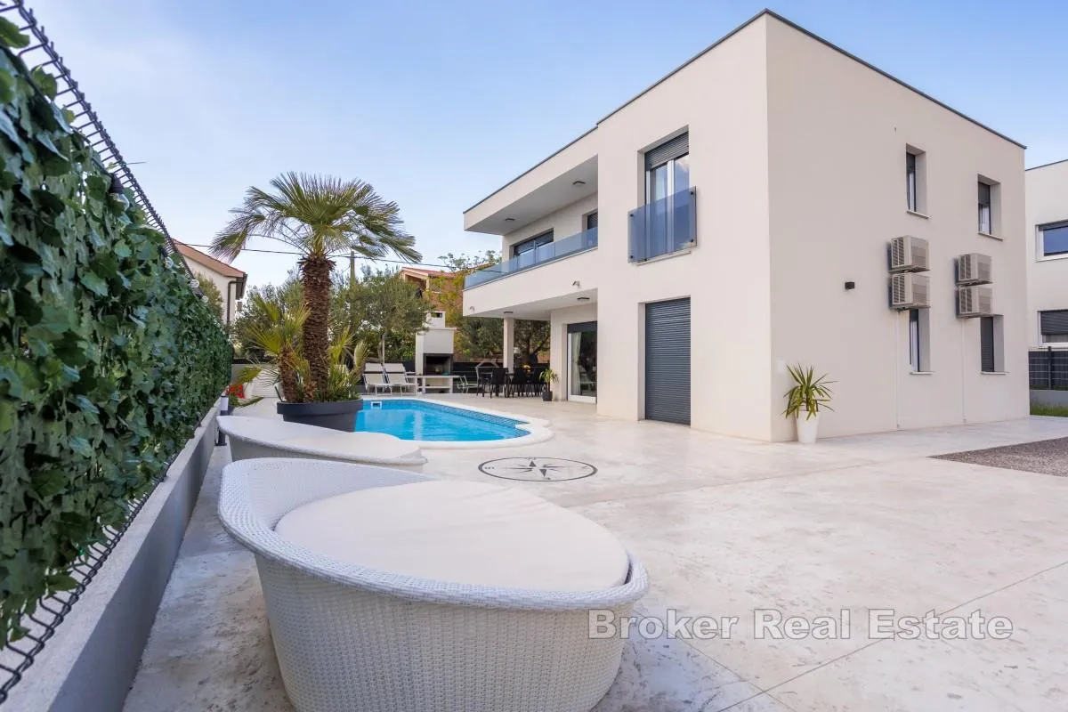Moderna vila s bazenom - Kaštel Stari, Kaštela
