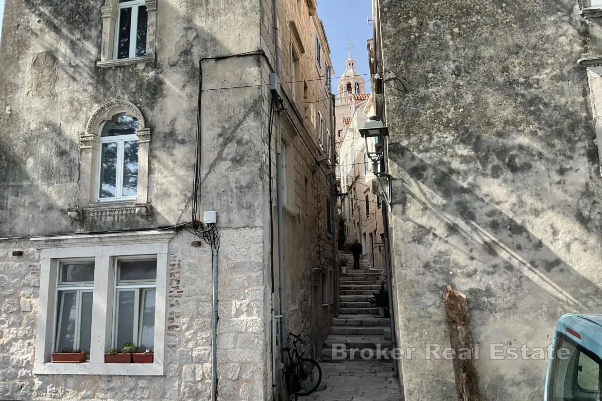 kamena kuća u srcu stare jezgre grada korčule - slika 4