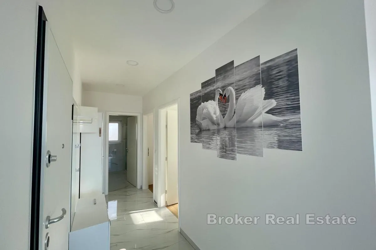 apartman s pogledom na more - slika 7