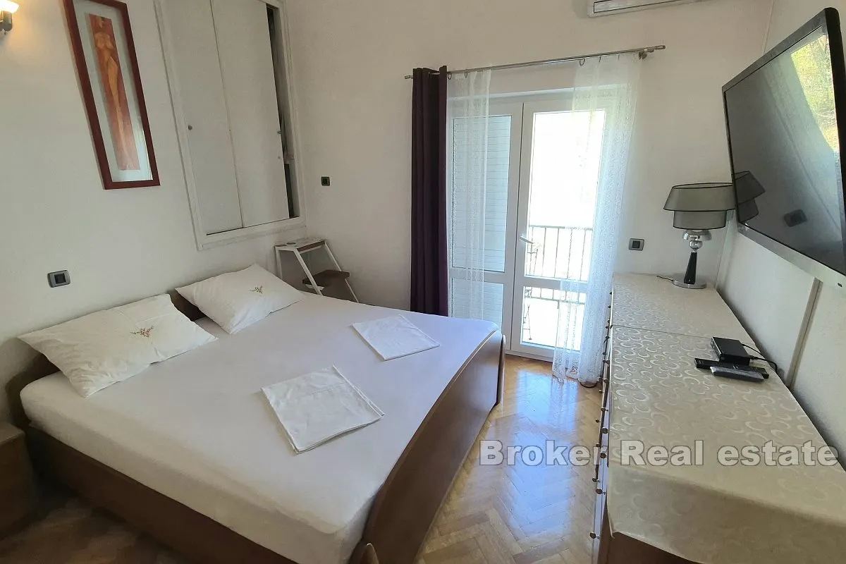 apartman s pogledom na more - slika 6