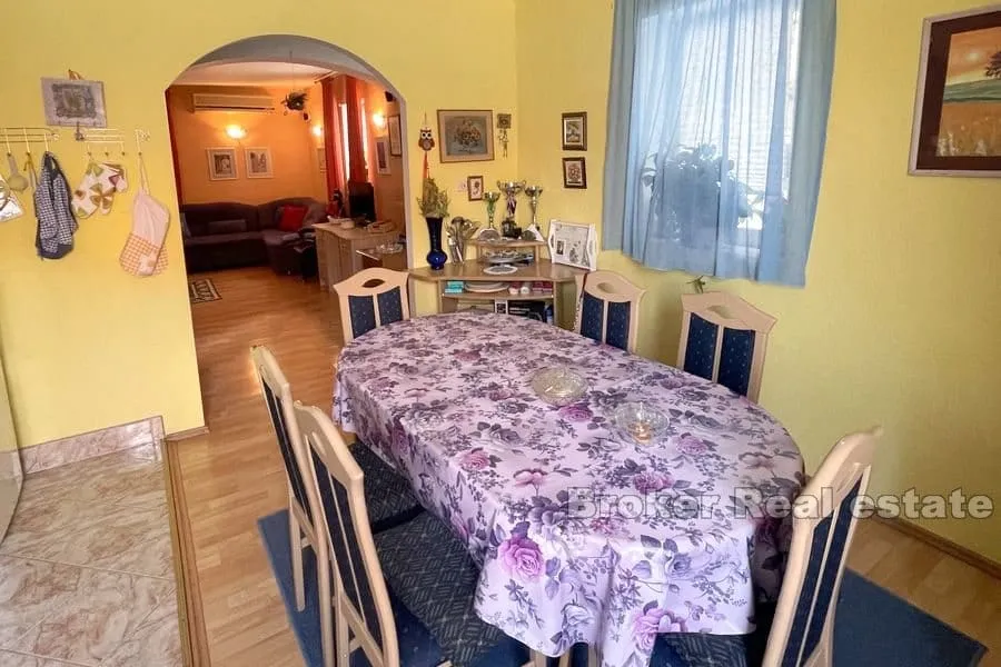 obiteljska kuća blizu mora - slika 3