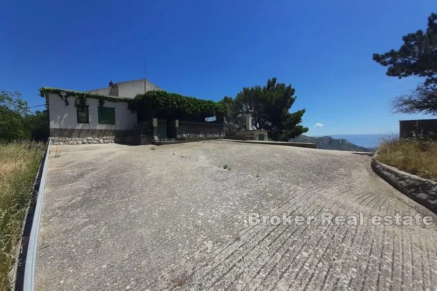 imanje sa otvorenim pogledom na more - slika 4