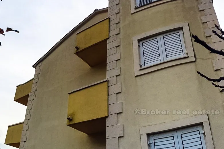 samostojeća kuća, na prodaju - slika 4