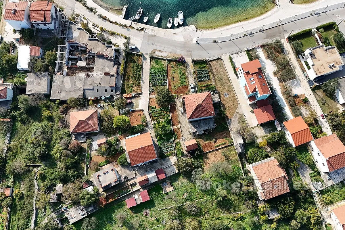 građevinsko zemljište s pogledom na more - slika 4