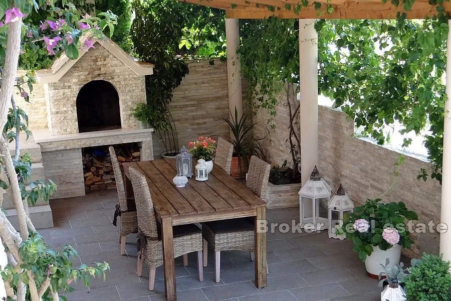 apartmanska kuća s pogledom na more - slika 18