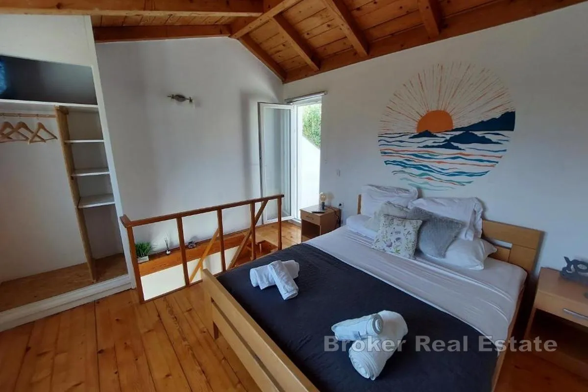 apartmanska kuća s pogledom na more - slika 14