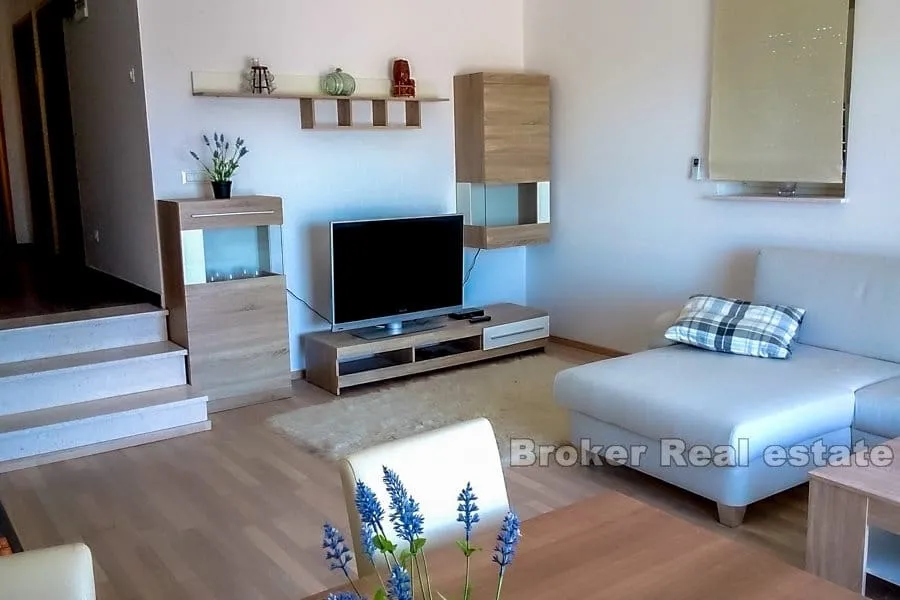 apartmanska kuća s pogledom na more - slika 8