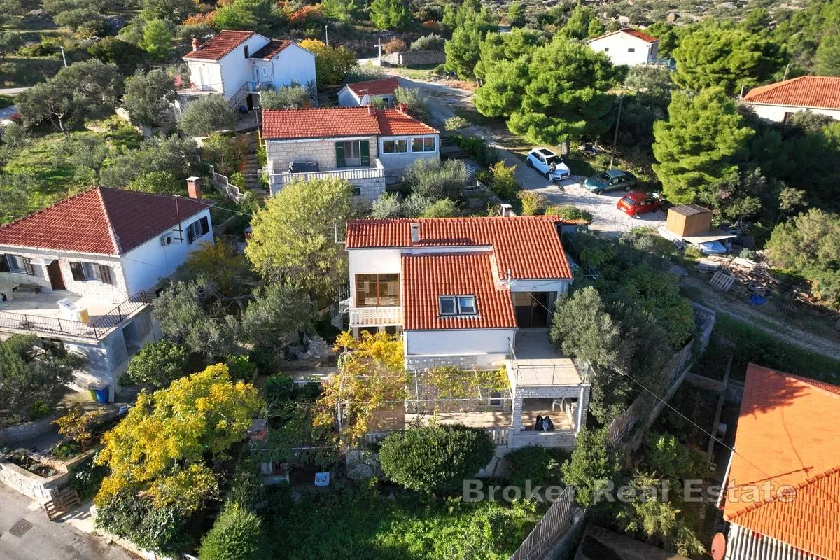 šarmantna kuća s prekrasnim pogledom - slika 5