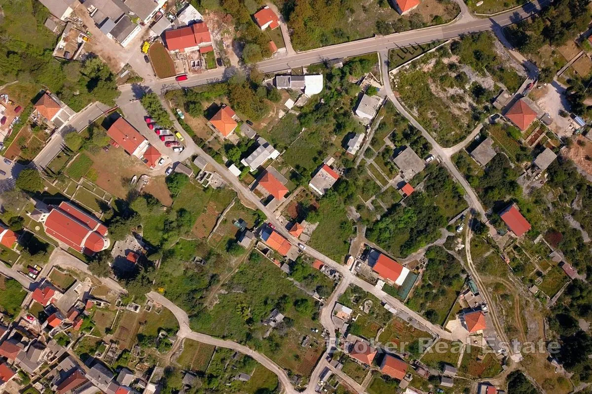 građevinsko zemljište s građevinskom dozvolom - slika 3