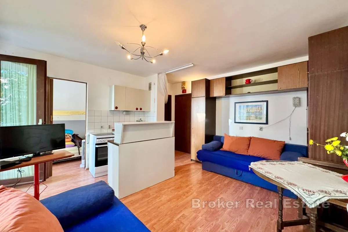 jednosoban apartman u blizini mora - slika 2