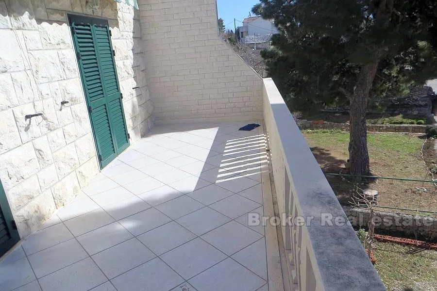 apartmanska kuća, na prodaju - slika 8