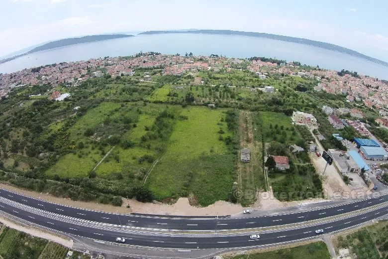 građevinsko zemljište na prodaju - slika 2