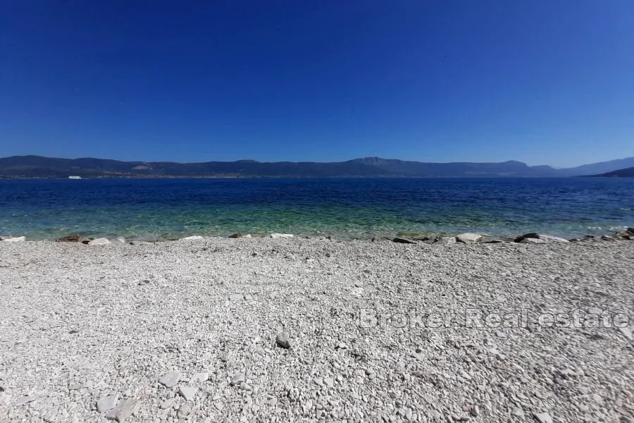 prostrano građevno zemljište u drugom redu uz more - slika 3