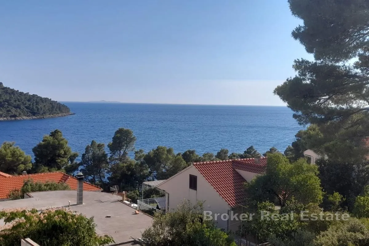Građevinsko zemljište s pogledom na more - Korčula