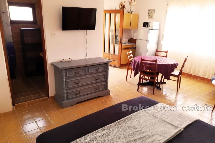 apartmanska kuća s pogledom na more - slika 5
