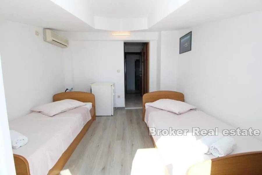 apartmanska kuća s pogledom na more - slika 5