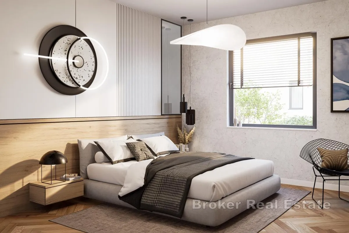 prostran dvosoban penthouse stan u prvom redu do mora - slika 5
