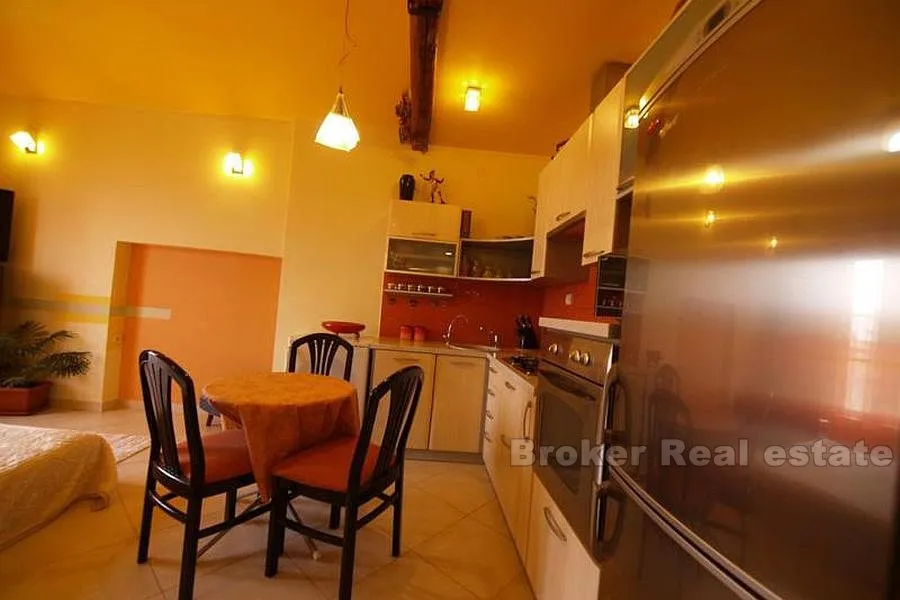 apartman na zapadnom dijelu rive, na prodaju - slika 3