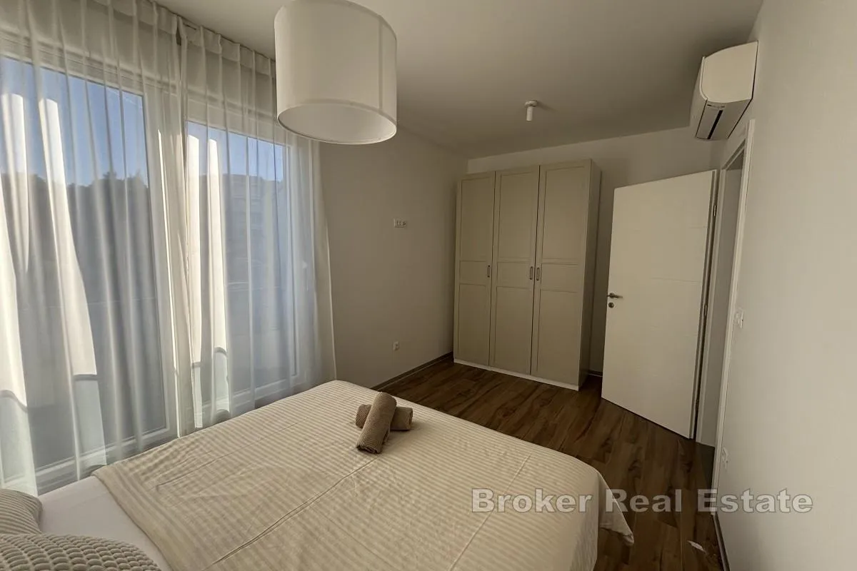 moderan penthouse s krovnom terasom i panoramskim pogledom na more - slika 12