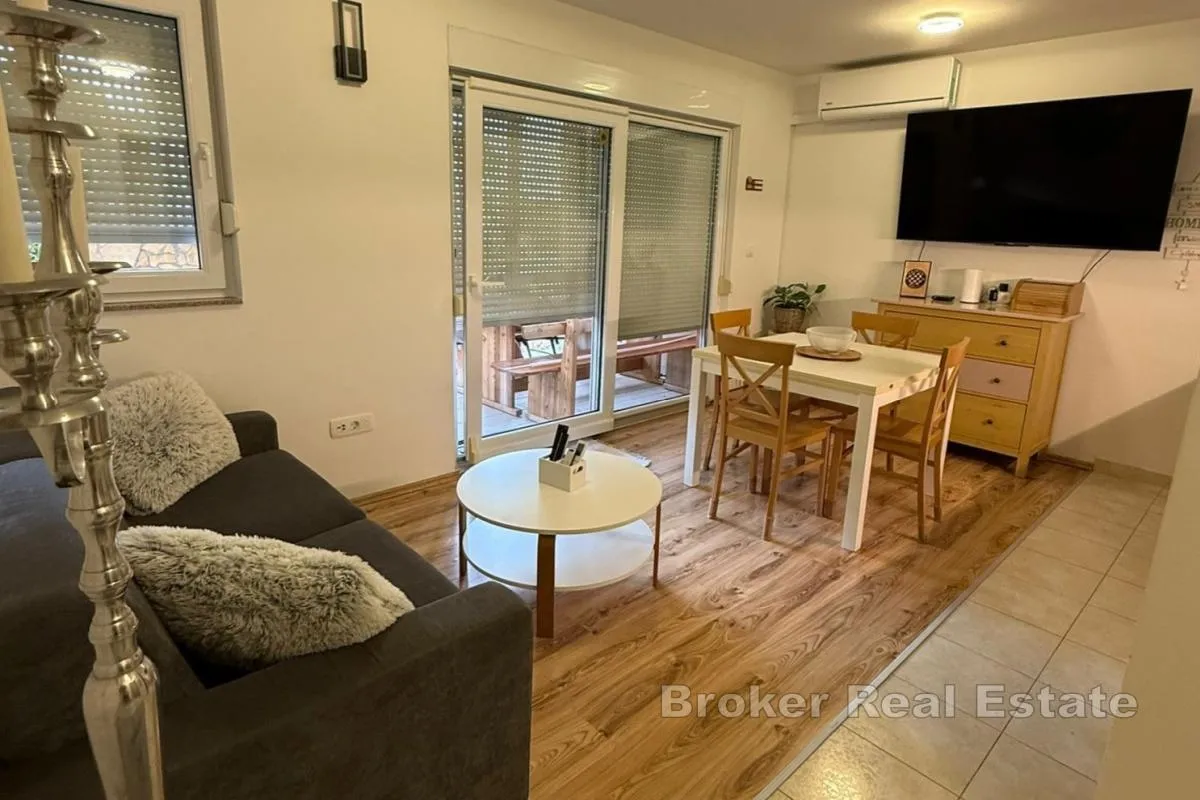 jednosobni apartman s vrtom - slika 4