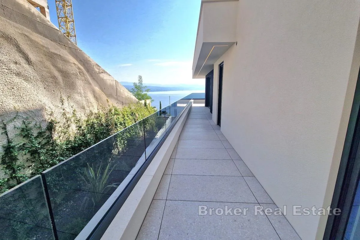 luksuzan trosoban stan s panoramskim pogledom na more - slika 6