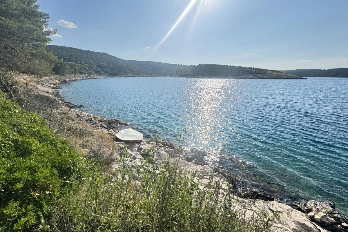 kuća na atraktivnoj parceli, prvi red do mora - slika 11