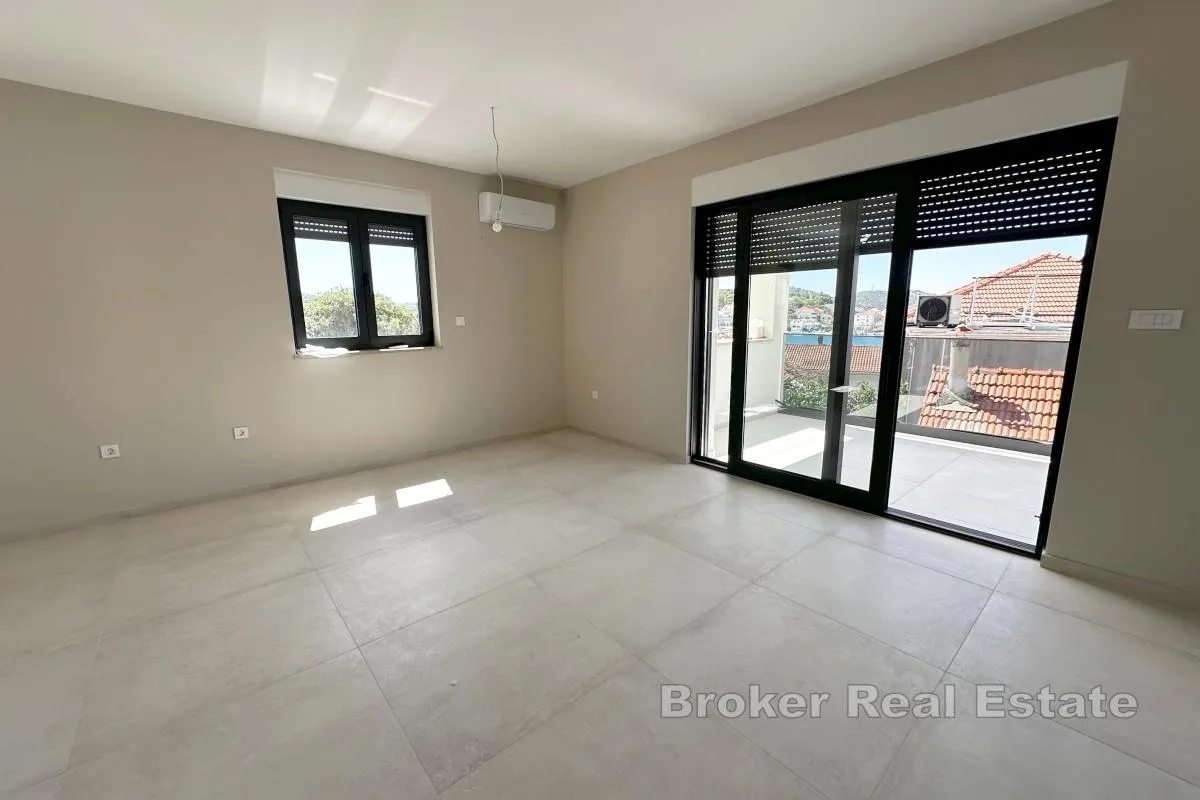 apartmani u novogradnji s pogledom na more - slika 9